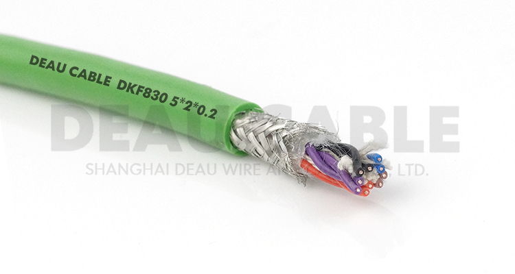 產(chǎn)品型號： DKF830高柔性雙絞屏蔽拖鏈電纜 電纜結(jié)構(gòu)：導(dǎo)體：超細(xì)精絞無氧銅絲 符合VED0295CLASS 6標(biāo)準(zhǔn)絕緣：高度柔性絕緣 線芯：兩兩絞合短節(jié)距對絞線芯屏蔽：80%鍍錫銅網(wǎng)編織屏蔽外護套：混合高度柔性護套 顏色：黑色(RAL9005) 灰色(RAL7001) 橙色(RAL2003) 額定電壓：＜0.5mm2：300/300V ≥0.5mm2300/500V 測試電壓：2000V 使用溫度范圍： 固定安裝：-30℃~+90℃ 移動安裝：-5℃~+90℃ 最小彎曲半徑： 固定安裝：5x電纜外徑 移動安裝：行程＜10米時，彎曲半徑為8xD 行程≥10米時，彎曲半徑為10xD移動特性：敷設(shè)行程：＞80m,加速度60m/S2,移動速度10m/S, 彎曲壽命：50次/分鐘,＞500萬次阻燃性：符合IEC60332-1-2+EN60332-1-2 耐油性：符合DIN VDE0282第10部分(HD22.10S1)
