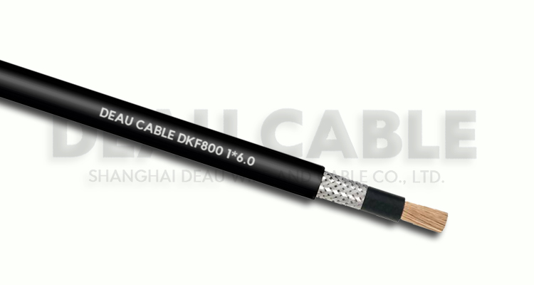 典型應(yīng)用適用于連續(xù)往復(fù)運(yùn)動下的安裝， 特別是工業(yè)作用環(huán)境下的頻繁彎曲場合， 如現(xiàn)代化機(jī)械標(biāo)準(zhǔn)部件的拖鏈中及物流系統(tǒng)、 操控系統(tǒng)、機(jī)械自動化系統(tǒng)等。數(shù)控機(jī)床、 電子設(shè)備、 五金沖壓、木材石材機(jī)械、玻璃與門窗機(jī)械、 注塑機(jī)、 機(jī)械 （人） 手、 建筑機(jī)械、 重型機(jī)器廠 、汽車制造、 起重運(yùn)輸設(shè)備、 自動化倉庫、 碼頭、 消防車等的室內(nèi)外環(huán)境。