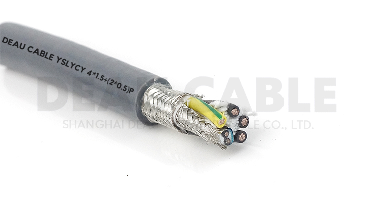 典型應(yīng)用適用機床和起重運輸設(shè)備在內(nèi)的制造加工用機器各部件間的內(nèi)部連接。 充許該電纜直接與電源線相連接.不推薦屏蔽電纜用于連續(xù)彎曲的場合， 可用于工業(yè)使用環(huán)境下的偶爾彎曲移動場合， 如機床、 磨床等。