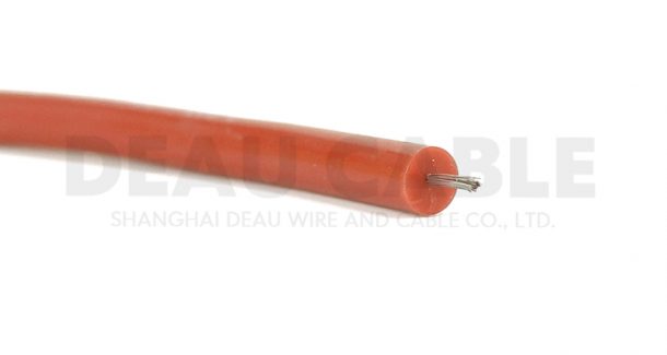 特點/用途：具有優(yōu)良的高溫耐低溫性能，具有優(yōu)良的電絕緣性能，優(yōu)良的化學(xué)穩(wěn)定性能，耐高電壓，耐老化，使用壽命長。且柔軟便于安裝。廣泛應(yīng)用于照明燈具、家用電器、電熱電器、儀表儀器、電機引接線及電子、燈具、燃具等高溫環(huán)境。